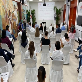 Capacitan a burócratas para atender a mujeres violentadas en Cancún