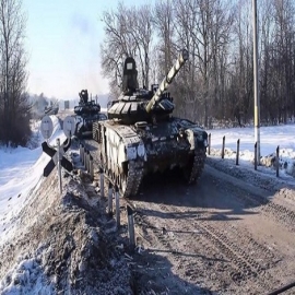 Putin insta a su ejército a mantener la paz en los territorios separatistas de Ucrania