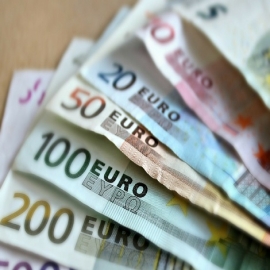 122 'afortunados' recibirán 1.200 euros al mes durante los próximos 3 años por no hacer nada en un estudio sobre renta básica en Alemania