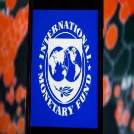 FMI: "Crece el riesgo de que el mundo se divida en bloques económicos rivales"