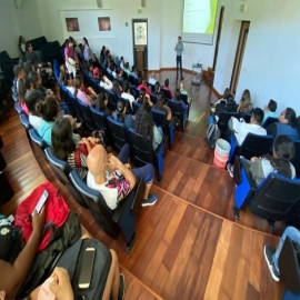 Playa del Carmen: Reducirán pago de inscripción a alumnos de la Uqroo