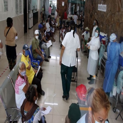 Yucatán: Más de mil abuelitos de Umán se quedan sin vacuna contra Covid
