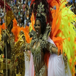 El carnaval de Río de Janeiro hace vibrar a Brasil
