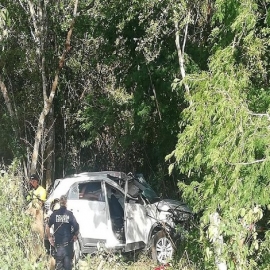 Se registra fuerte accidente en el tramo Valladolid-Chichimilá
