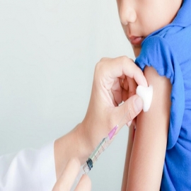 Médico revela la corrupción tras las vacunas de HPV y las graves lesiones provocadas