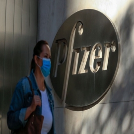Descubren por qué YouTube censuró el vídeo de Pfizer en el que un ejecutivo afirmaba que están trabajando con mutaciones de virus