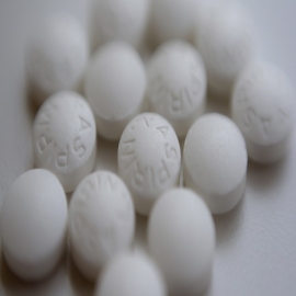 La aspirina podría reducir el riesgo de complicaciones y muerte por la COVID-19, según nuevo estudio