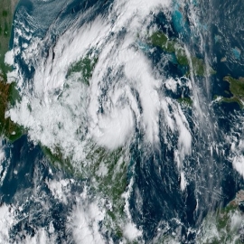 Q. Roo: Se forma depresión tropical; mañana podría ser tormenta tropical