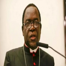 La Iglesia debe seguir siendo luz y guía moral para los políticos, dice obispo