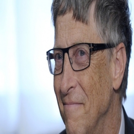 ‘Bill Gates asistía a fiestas nudistas, contrataba a prostitutas y pasaba el rato con pedófilos’: explosivas afirmaciones de la biografía del magnate