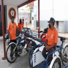 Comienza la recuperación económica entre tricicleros de Playa del Carmen