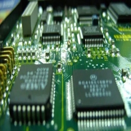 La escasez de chips de semiconductores costará a los fabricantes mundiales de automóviles 210.000 millones de dólares este año