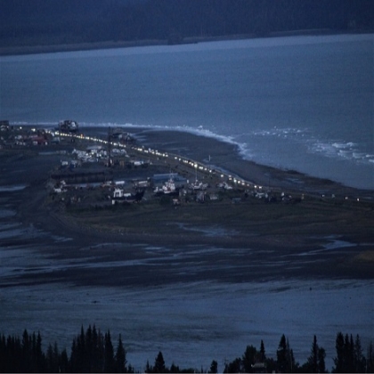 Un sismo magnitud 7.8 sacude la Península de Alaska; autoridades emiten alerta de tsunami