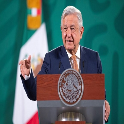 El INE ordena a López Obrador retirar la conferencia matutina del viernes por incumplir la veda electoral