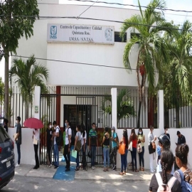Cancún: Convocan para la contratación de personal de salud