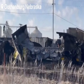 Descarrilan más de 30 vagones de un tren de carga con carbón en el estado de Nebraska