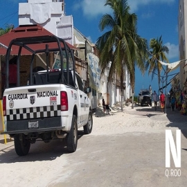 Despliegue policial en la Zona Hotelera de Cancún sorprende a bañistas