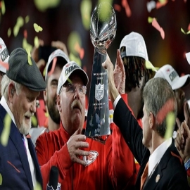 Todo empezó en México: Andy Reid al ganar el Super Bowl con Kansas City
